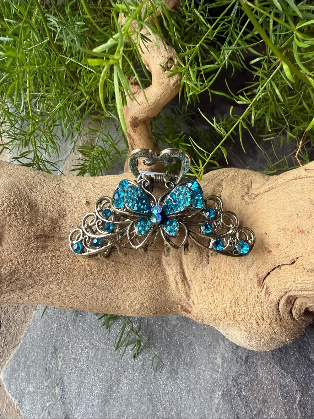 New🌟Free People-Turquoise Crystal Butterfly Hair Clip